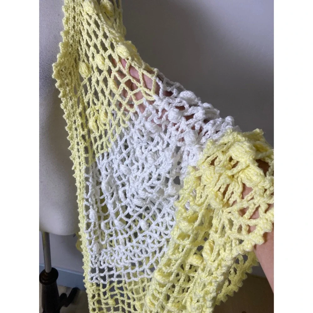 Vintage 60s 70s Crochet Shawl Wrap Yellow White Popcorn Stitch Boho Open Knit